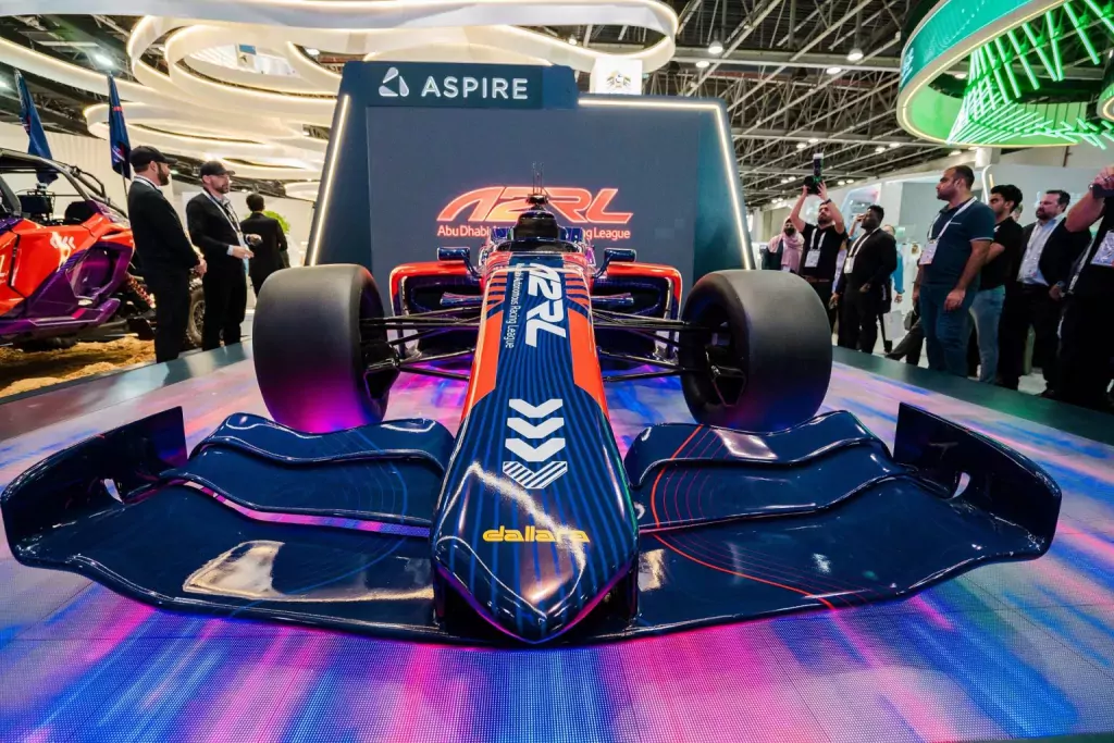 GITEX Global 2023 : A2RL dévoile la première Super Formula entièrement autonome