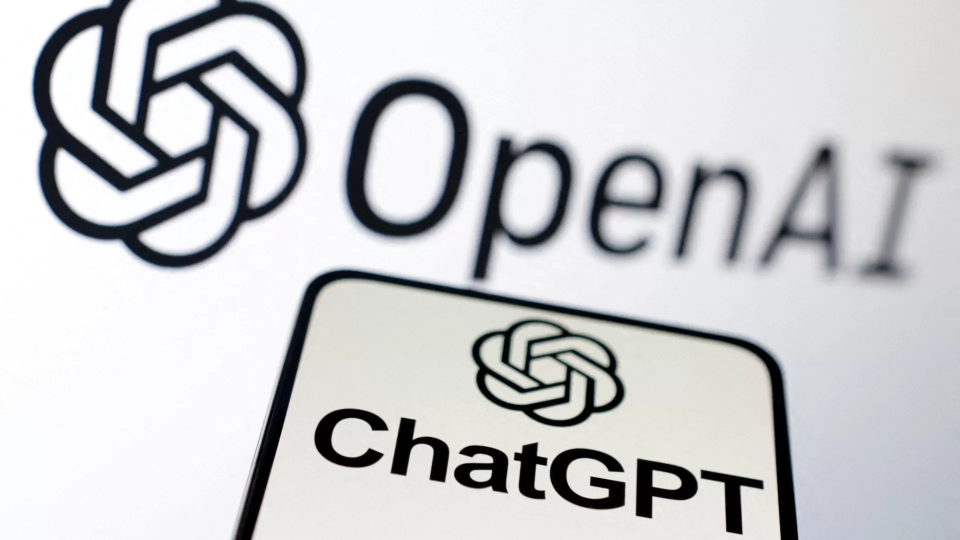 La FTC passe à la loupe l’investissement de 13 milliards de dollars de Microsoft dans OpenAI