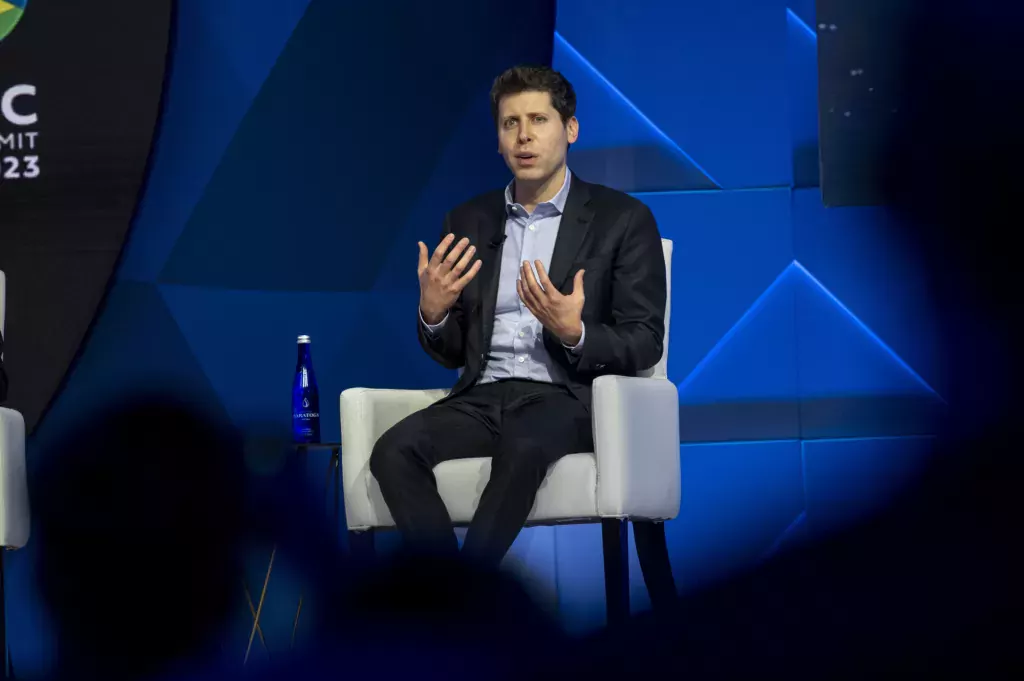 Le flou entoure le potentiel retour de Sam Altman chez OpenAI
