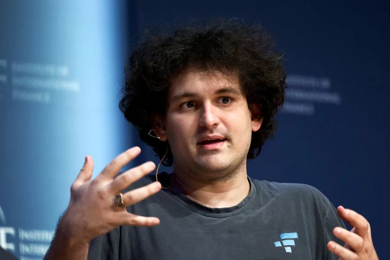 Sam Bankman-Fried, le patron déchu de FTX, condamné à 25 ans de prison