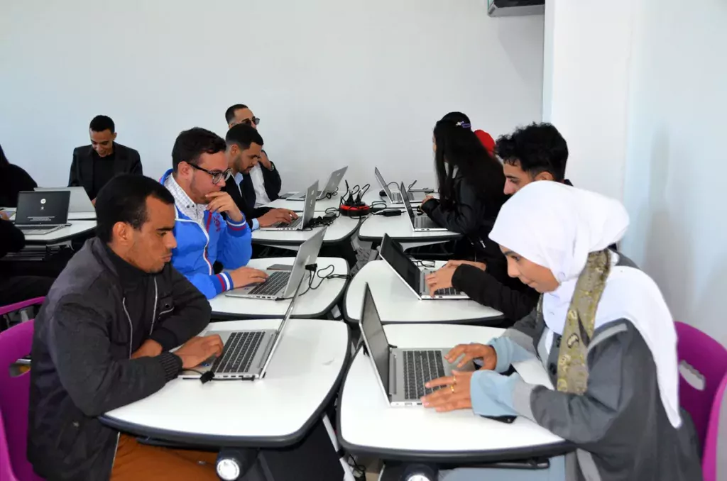 Innovation et Éducation : L’École numérique Ahmed Al Hansali inaugurée à Béni Mellal
