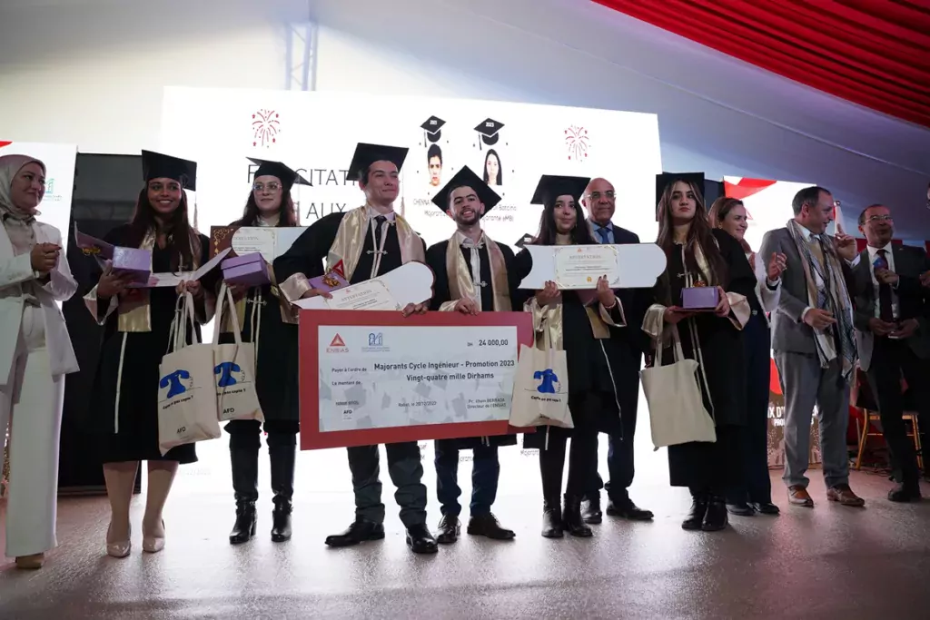UM5 de Rabat : Cérémonie de remise des diplômes aux lauréats de l’ENSIAS