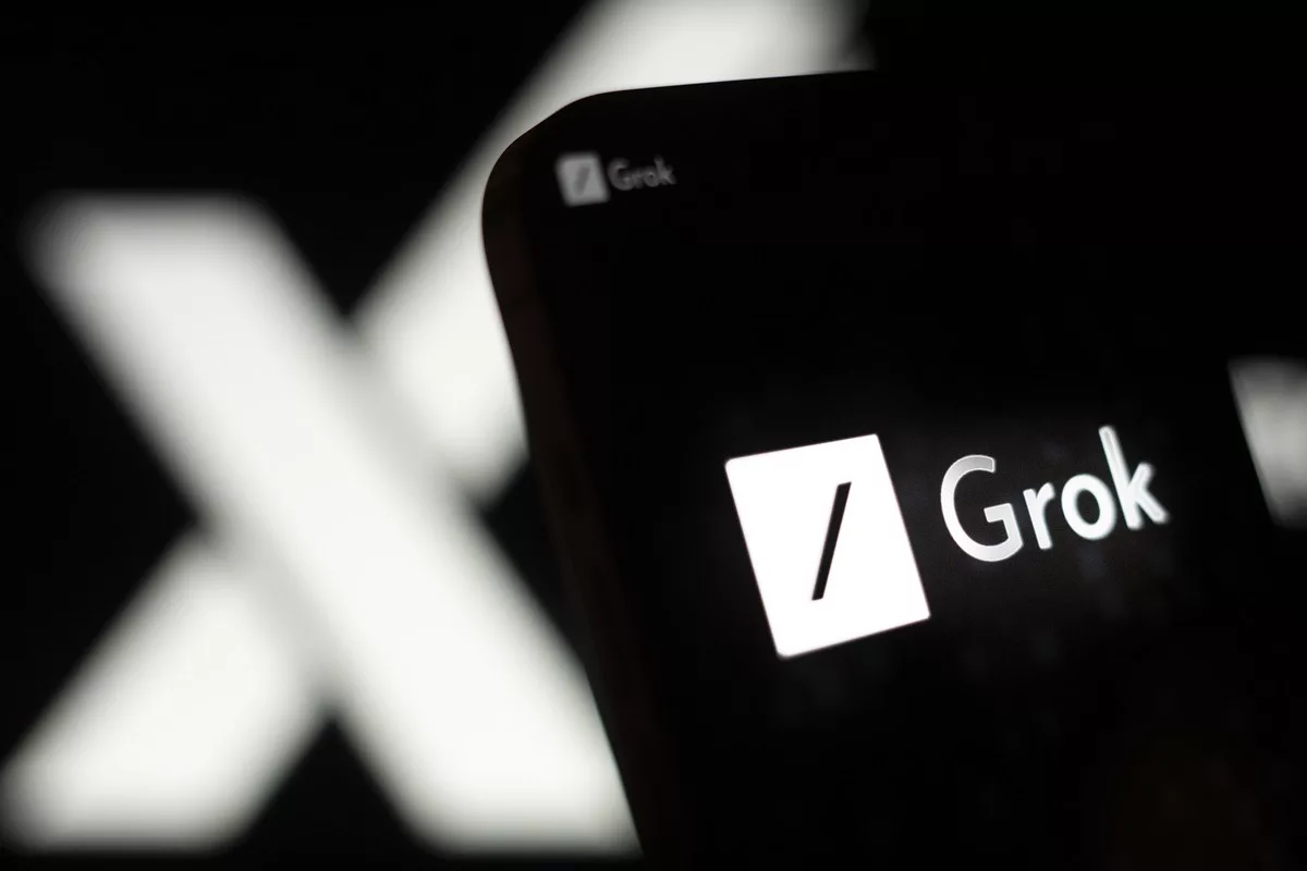 X : Le Chatbot ‘Grok’ disponible pour les abonnés Premium+