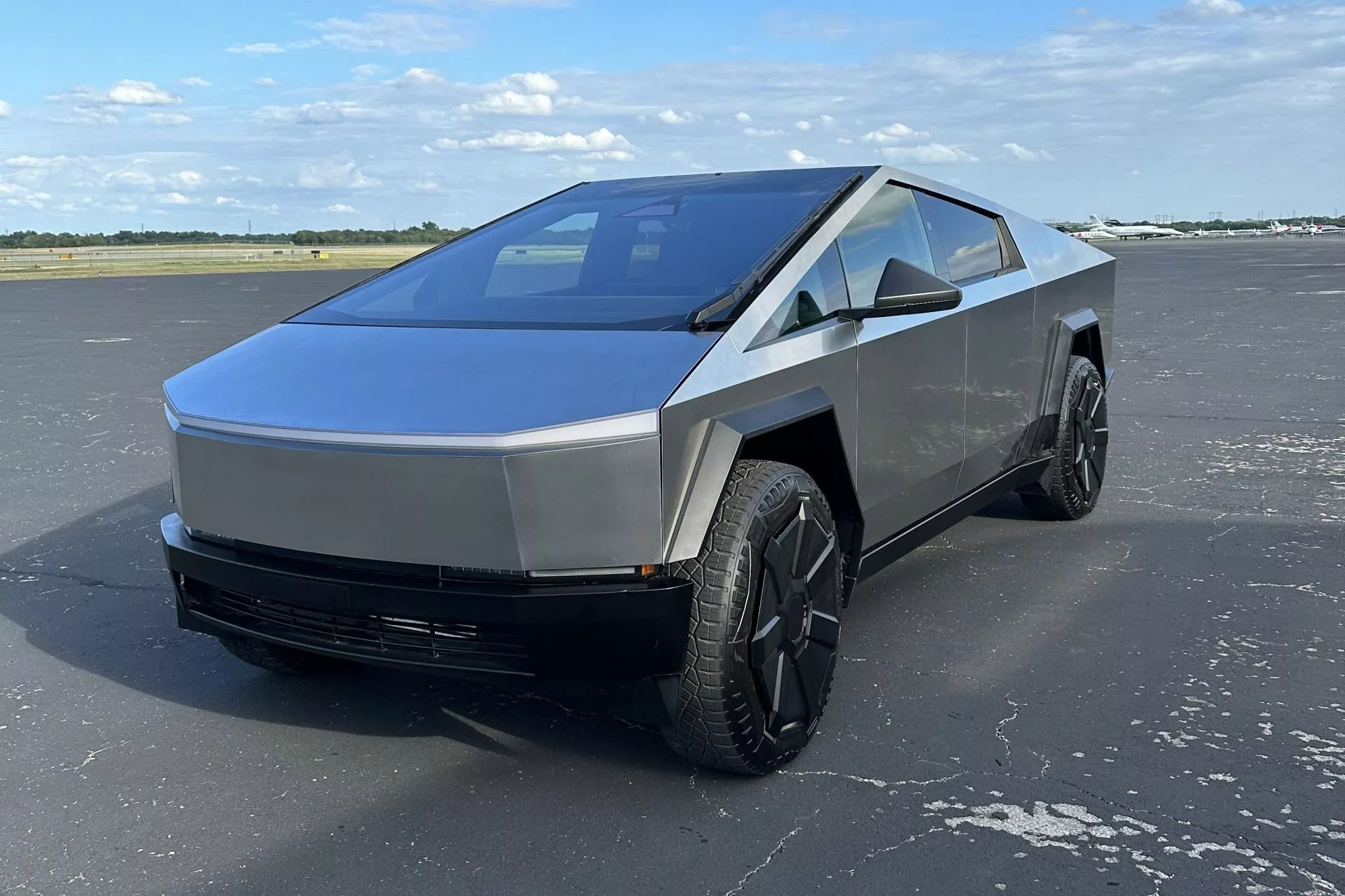 Crash Test : Le Cyber Truck de Tesla inquiète