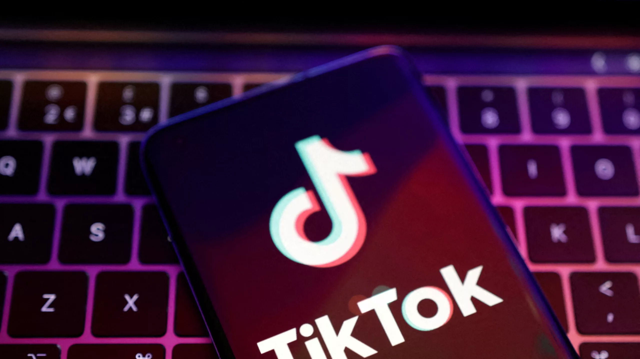 TikTok poursuivi en justice par de nombreux États américains