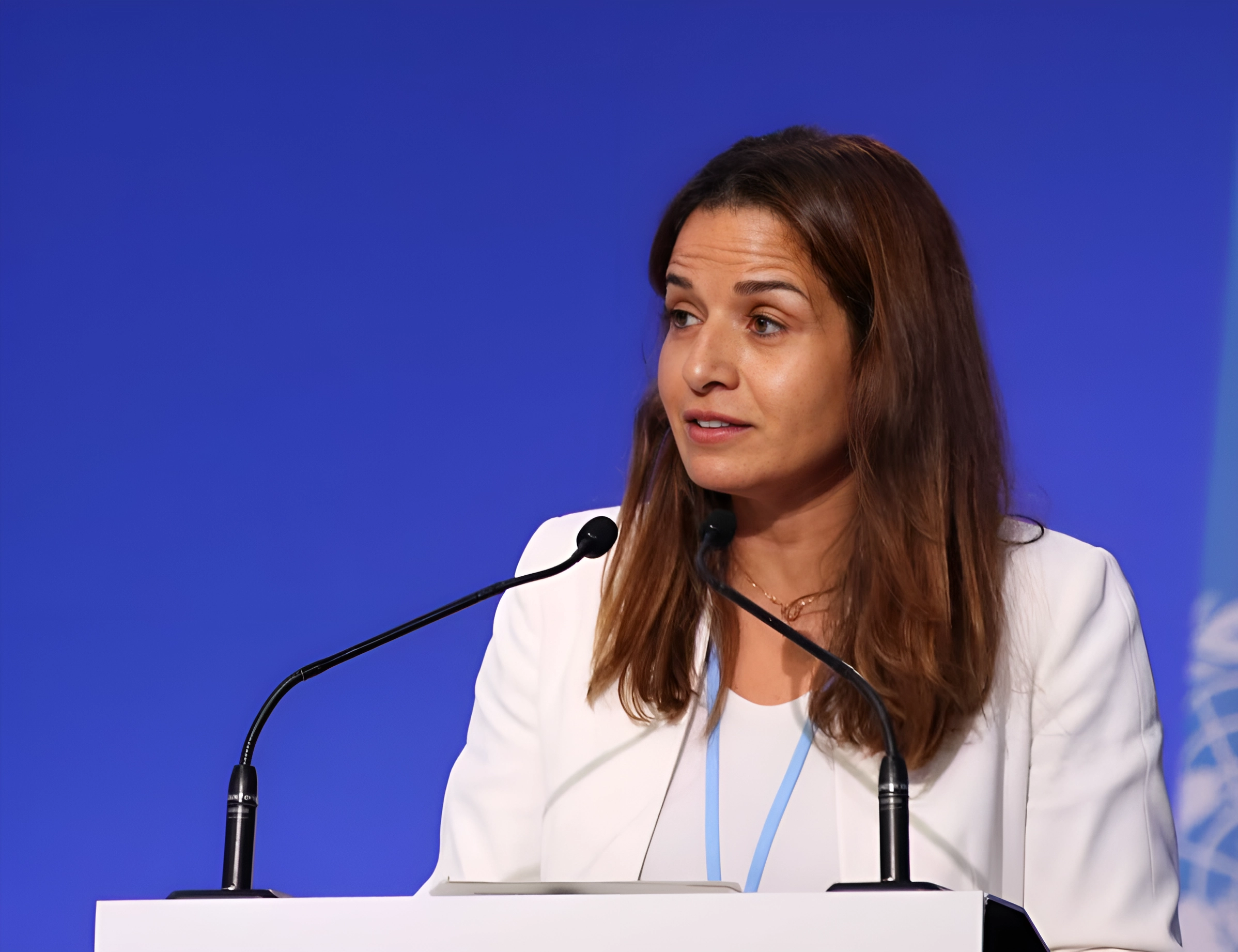Leila Benali annonce des investissements massifs dans les énergies renouvelables d’ici 2027