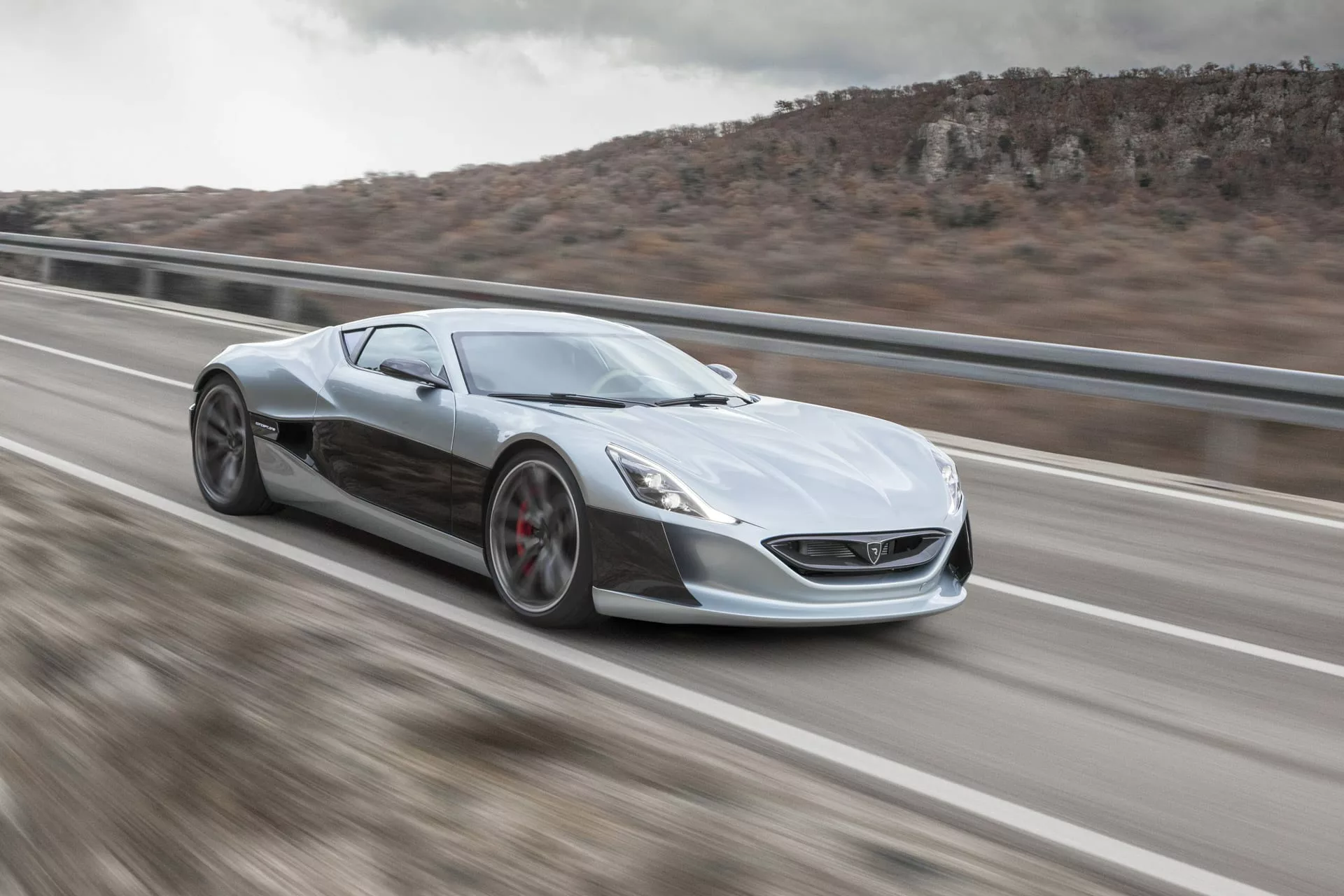 Les voitures électriques bientôt sans batteries ? Rimac dévoile son projet révolutionnaire