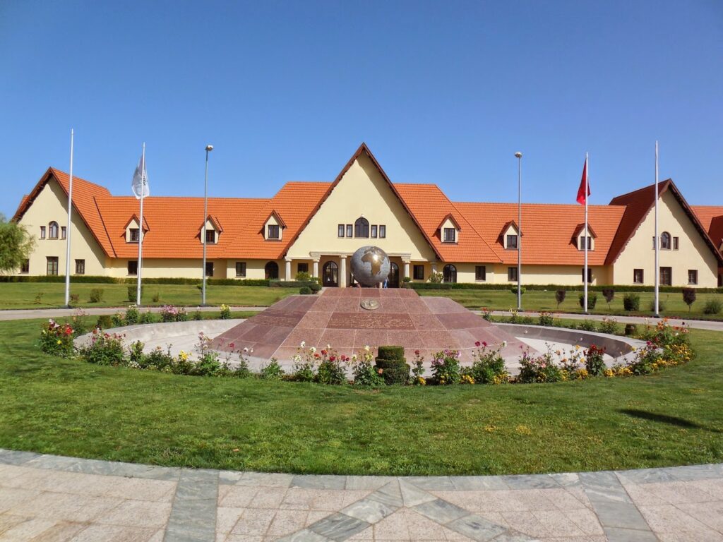 L’Université Al Akhawayn présente sa vison de l’IA pour le développement au CEPA de l’ONU