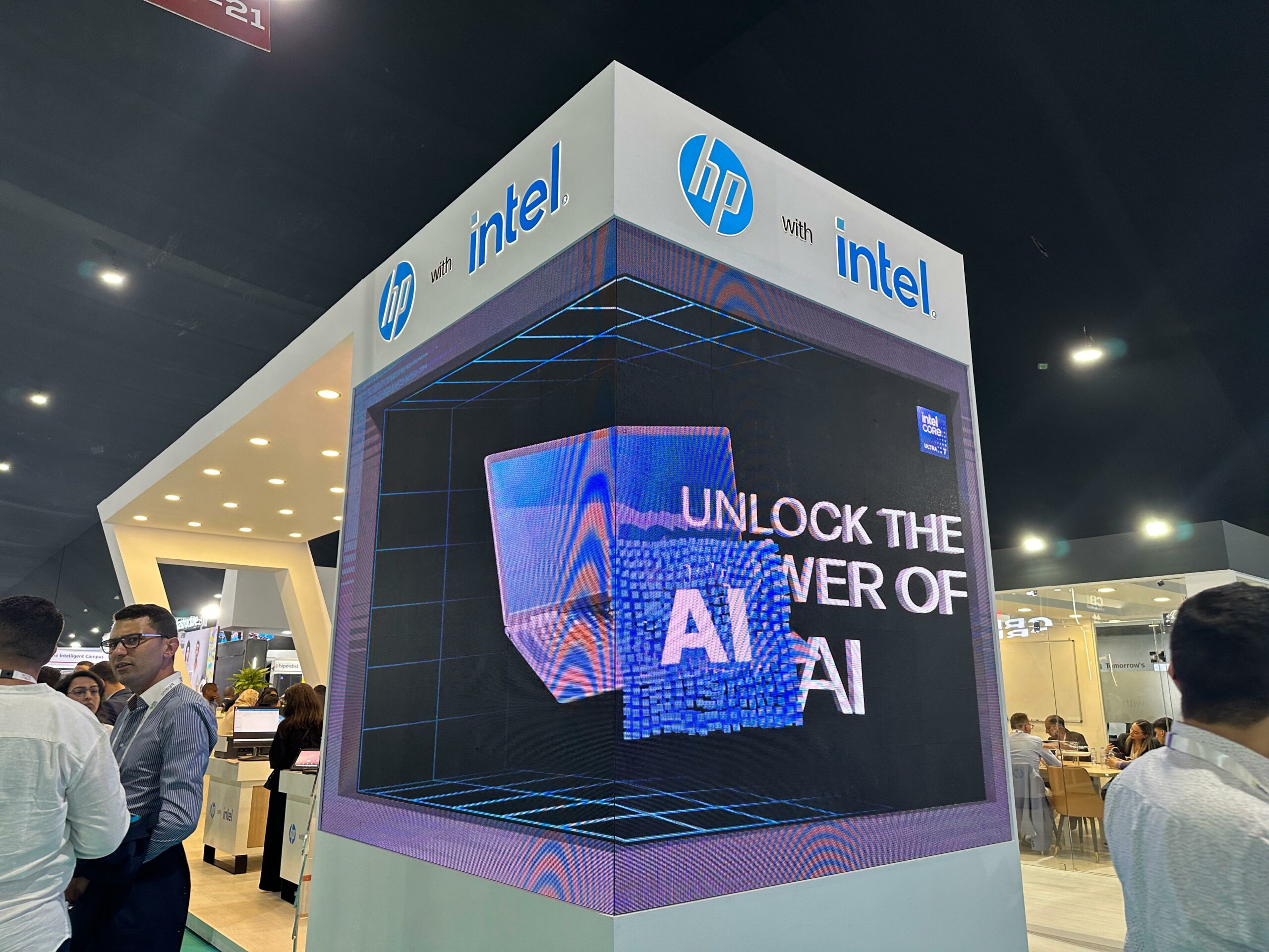 HP propulse l’innovation avec l’IA au GITEX AFRICA 2024