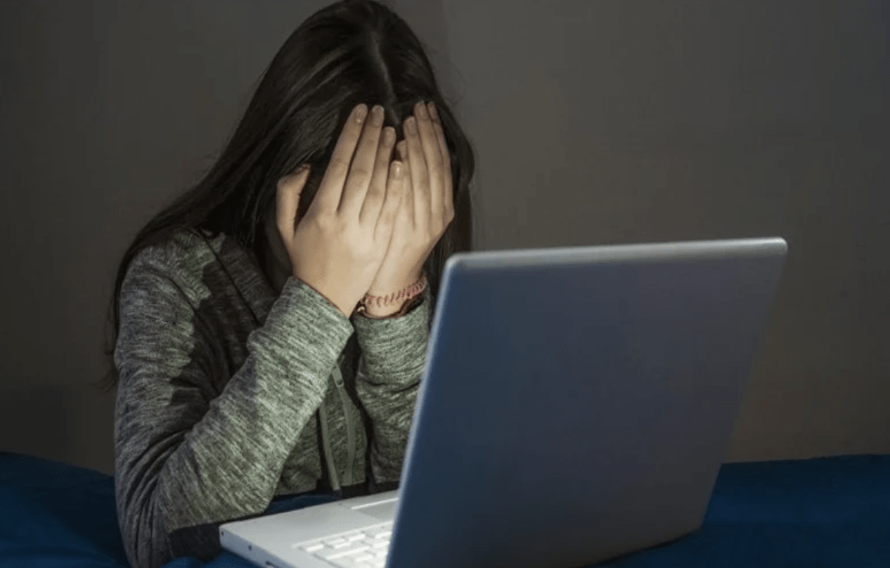 « Kif Mama Kif Baba » applaudit la résolution contre la violence numérique